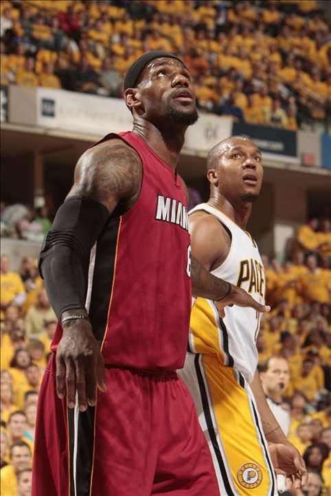 约束事中情 约束事中情