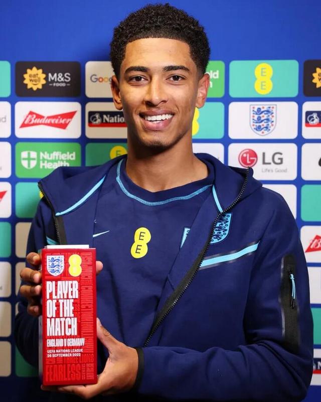 与边后卫间 与边后卫间